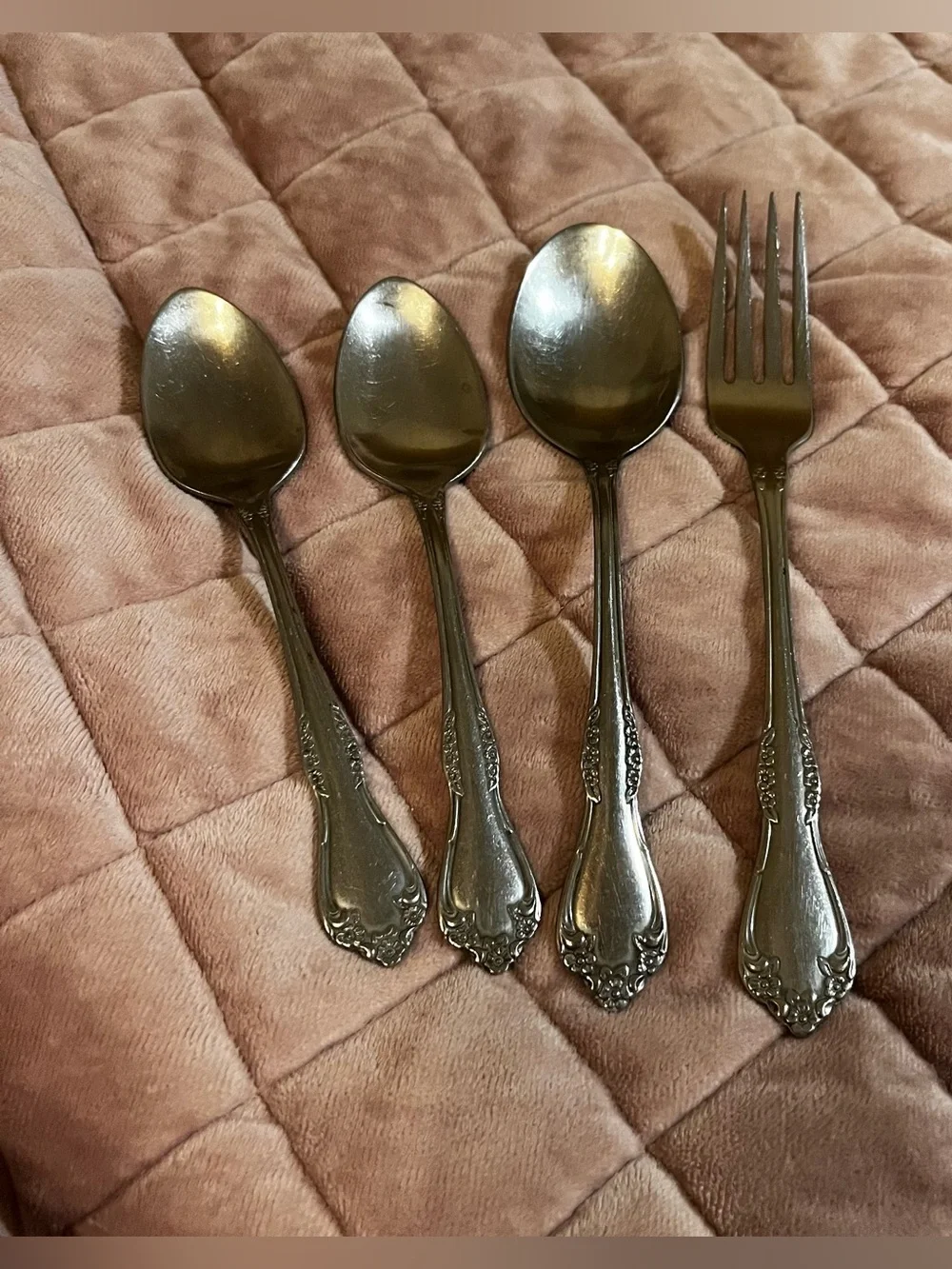 Vintage Wm A Rogers Oneida Mansfield Amadeus Flatware 4 Pc Floral Stainless